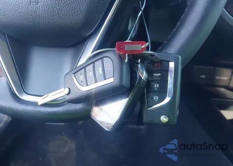 2020 Toyota Camry Se Nightshade Edition z USA, uszkodzony, nr VIN 4T1G11AK9LU395922